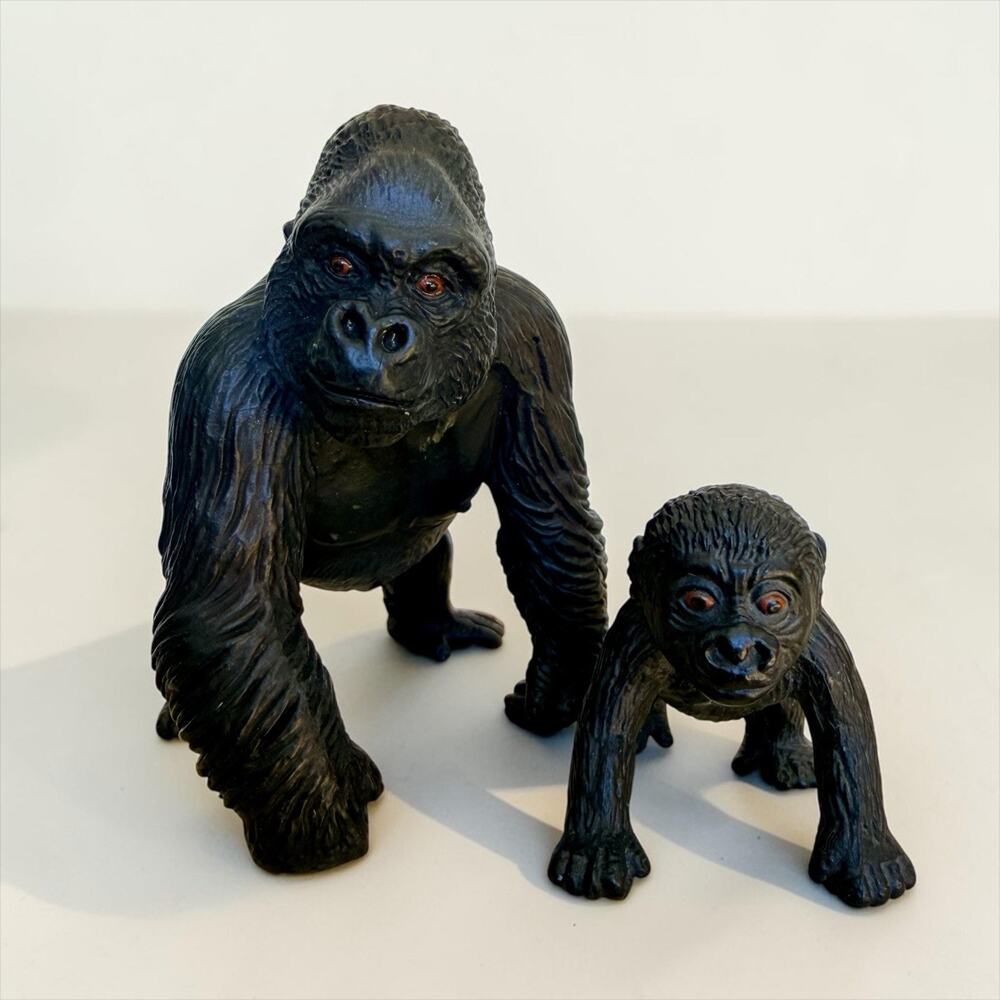 Vintage Schleich Gorilla Retired Lot Cub #14198 Male Gorilla #14196 2001